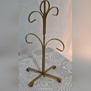 Vintage Metal Cup Mug Stand MCM